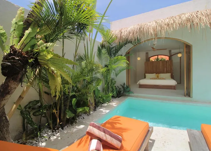 Paradisua By Optimum Bali - Bumbak Street Villa